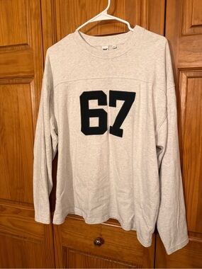 Aritzia TNA Light Gray Long Sleeve